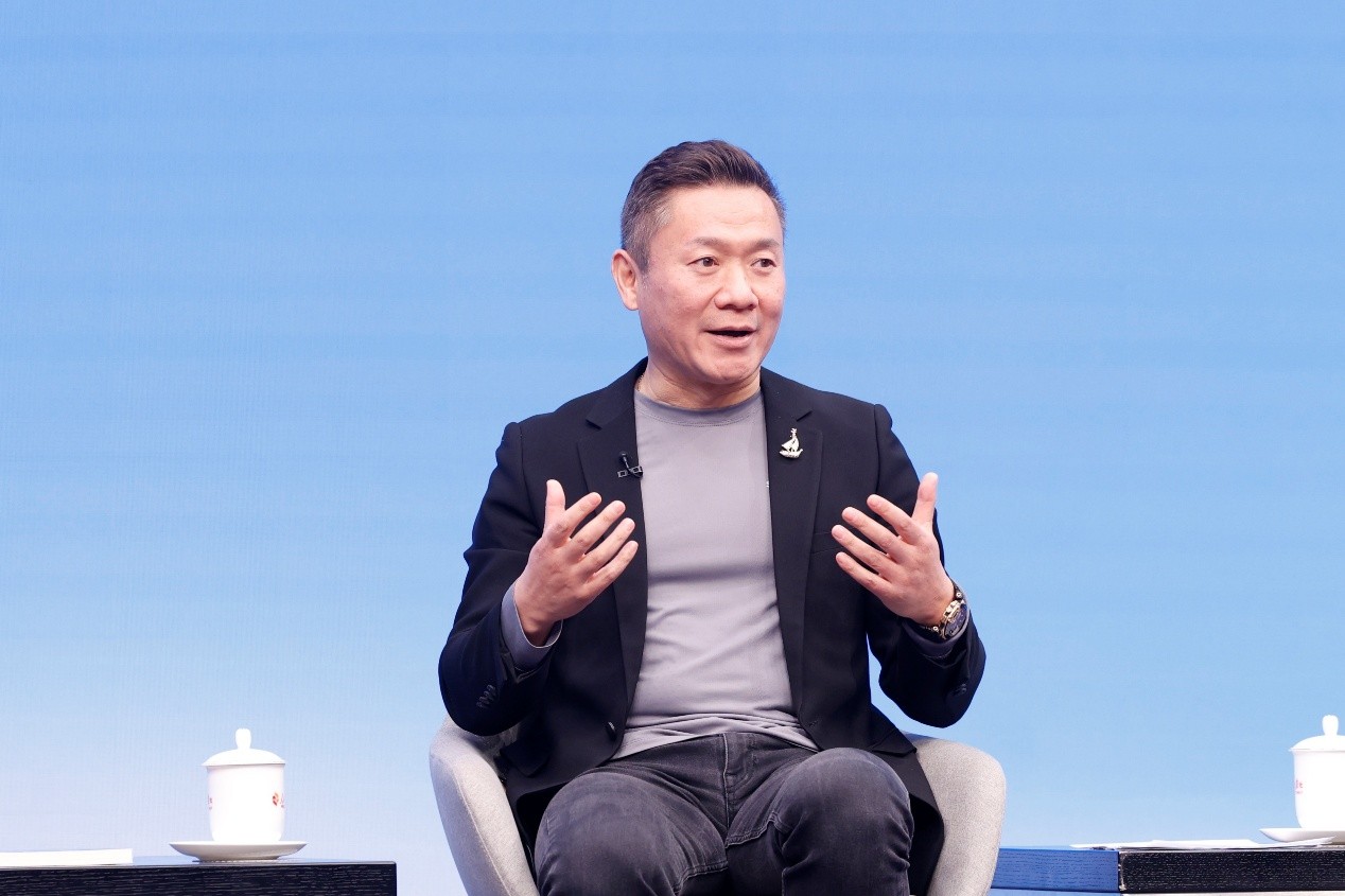 访谈嘉宾：原新浪高级副总裁新浪体育总经理魏江雷（2016年马拉松十大跑步人物）