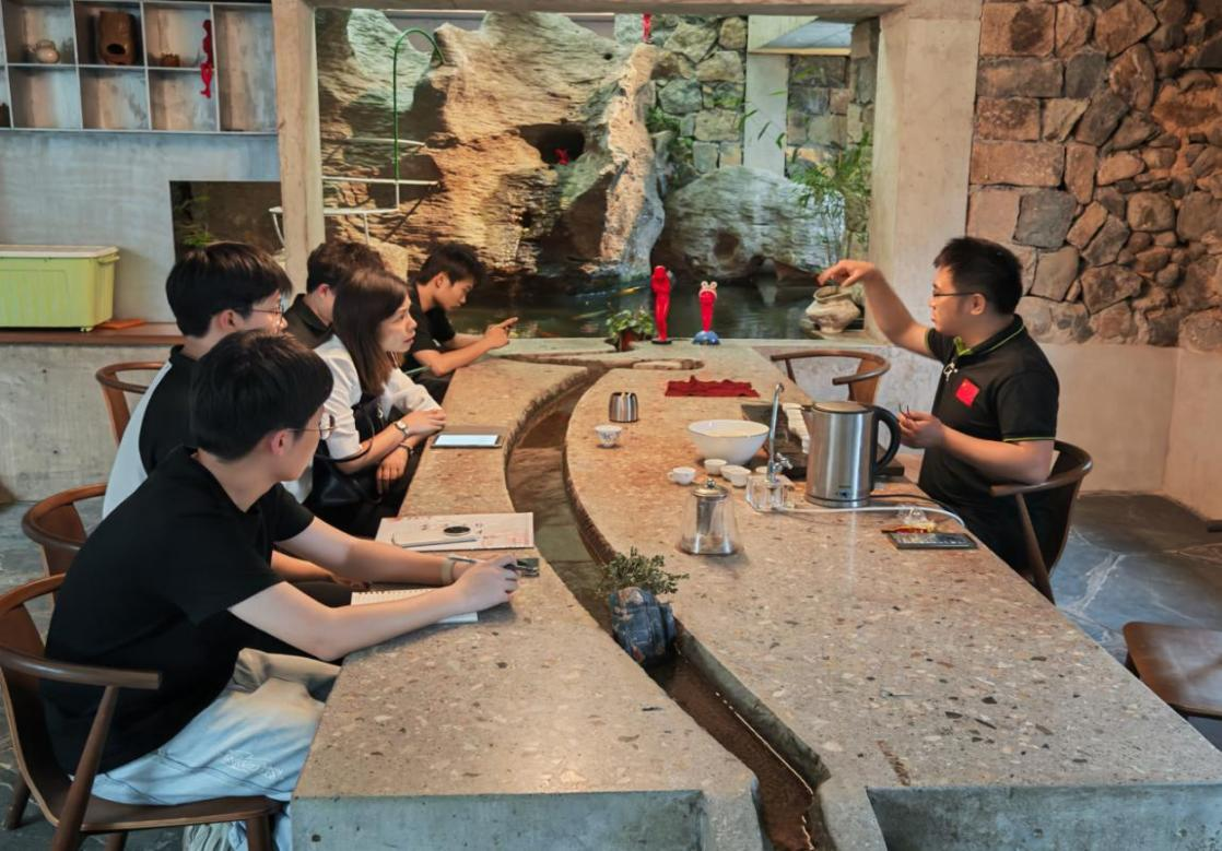 图 5 与金谷镇副镇长张锦川先生访谈记录